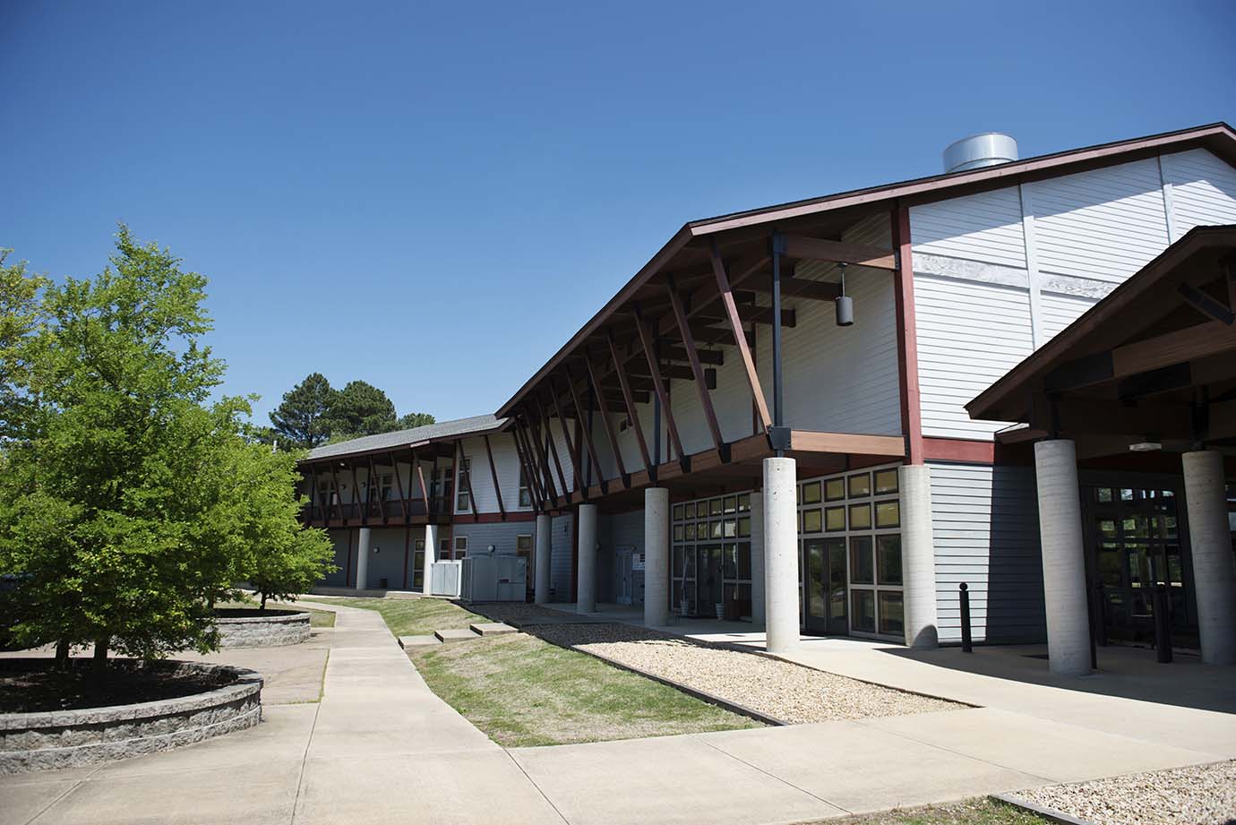 Front photo of the Franklin Center
